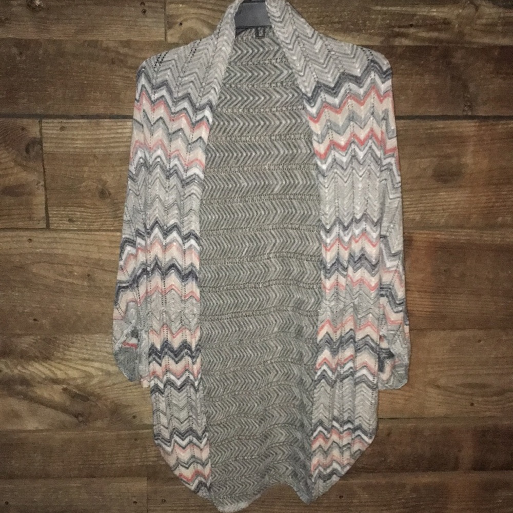 Absolutely cardigan zigzag pattern sz L
